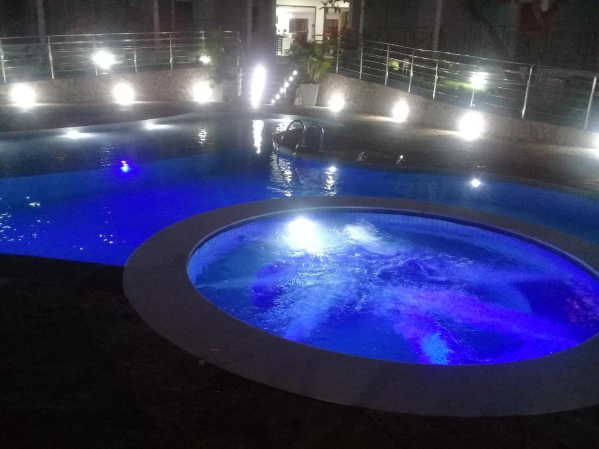 Apartamento Apto. Orchidea No Ubaia 202